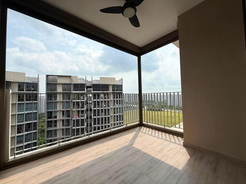 Treasure Crest, 60 Anchorvale Crescent, Hougang / Punggol / Sengkang, 3 Bedrooms, 958 sqft, Condominium For Sale, by Yuna Lim, 500247684 - Balcony - PropertyGuru.com.sg