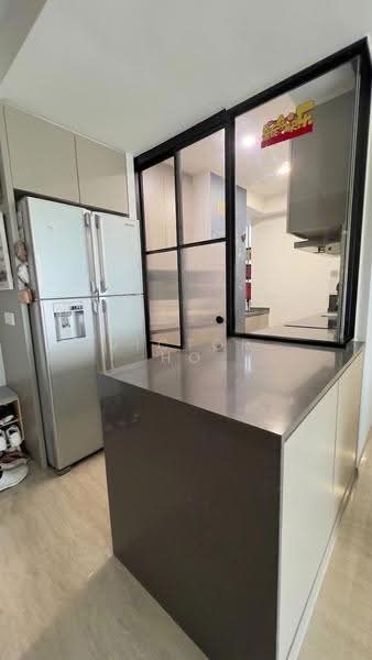 Waterwoods, Punggol Field Walk, Hougang / Punggol / Sengkang, 3 Bedrooms, 1,033 sqft, Executive Condominium For Sale, by Victor Ho, 500247686 - Kitchen - PropertyGuru.com.sg