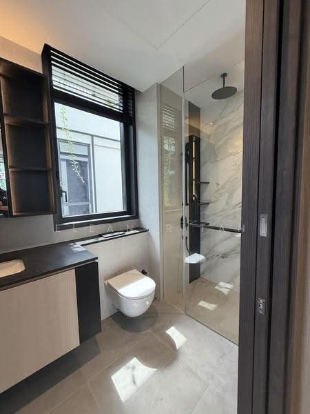 Jervois Mansion, 14 Jervois Close, Tanglin / Holland / Bukit Timah, 3 Bedrooms, 1,378 sqft, Condominium For Rent, by Eleanor Tan, 500247696 - Bathroom - PropertyGuru.com.sg