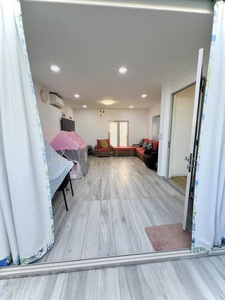 Heron Bay, 61 Upper Serangoon View, Hougang / Punggol / Sengkang, 4 Bedrooms, 2,002 sqft, Executive Condominium For Sale, by Silvia Yang, 500247698 - PropertyGuru.com.sg