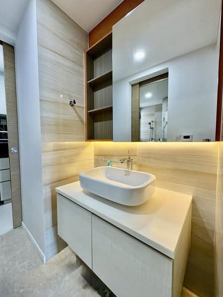 The Santorini, Tampines Street 86, Pasir Ris / Tampines, 3 Bedrooms, 1,152 sqft, Condominium For Sale, by Linda SL Tan, 500247703 - Common bathroom - PropertyGuru.com.sg