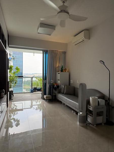 The Santorini, Tampines Street 86, Pasir Ris / Tampines, 3 Bedrooms, 1,152 sqft, Condominium For Sale, by Linda SL Tan, 500247703 - Living room - PropertyGuru.com.sg