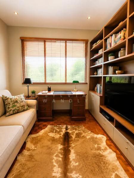Woollerton Park, 30 Woollerton Park, Tanglin / Holland / Bukit Timah, 4 Bedrooms, 2,800 sqft, Apartment For Rent, by Sylvia Wandly, 500247709 - Study - PropertyGuru.com.sg