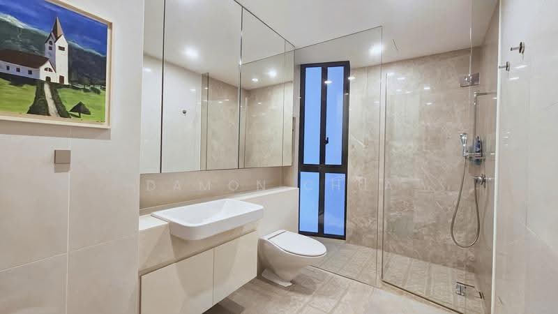 d'Leedon (Former Farrer Court), 5 Leedon Heights, Tanglin / Holland / Bukit Timah, 5 Bedrooms, 4,908 sqft, Condominium For Rent, by Damon Chua, 500247720 - Bathroom - PropertyGuru.com.sg