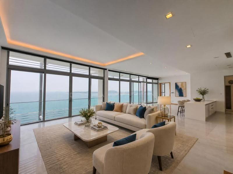 The Oceanfront @ Sentosa Cove, Harbourfront / Telok Blangah, 5 Bedrooms, 6,050 sqft, Condominium For Rent, by Adrian Teng (郑景荣), 500247724 - Living Room - PropertyGuru.com.sg