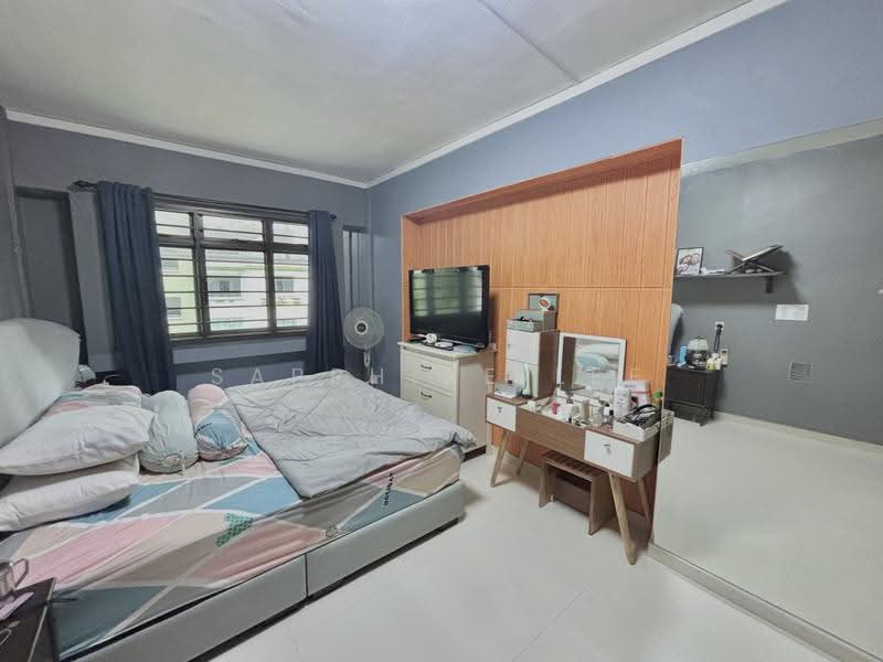421 Canberra Road, 421 Canberra Road, Sembawang / Yishun, 3 Bedrooms, 1,184 sqft, HDB Flat For Sale, by Sapphire Lee, 500247725 - Bedroom - PropertyGuru.com.sg