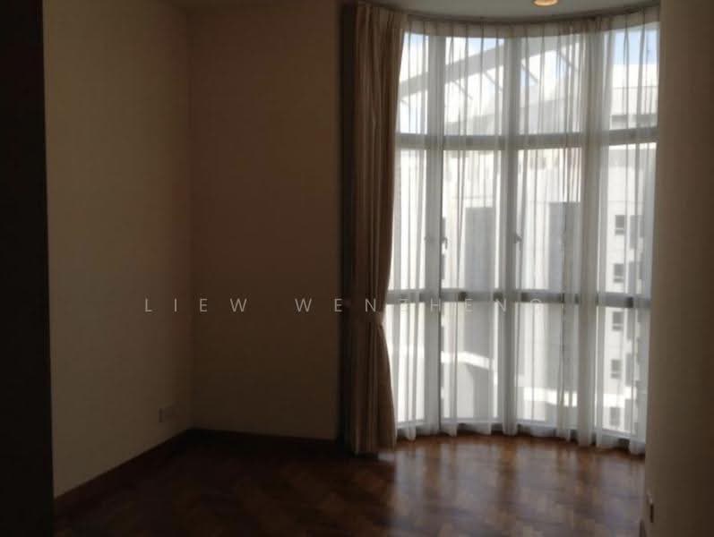 The Bayshore, 28 Bayshore Road, Bedok / Upper East Coast, 3 Bedrooms, 1,238 sqft, Condominium For Sale, by Liew Wenzheng, 500247734 - PropertyGuru.com.sg