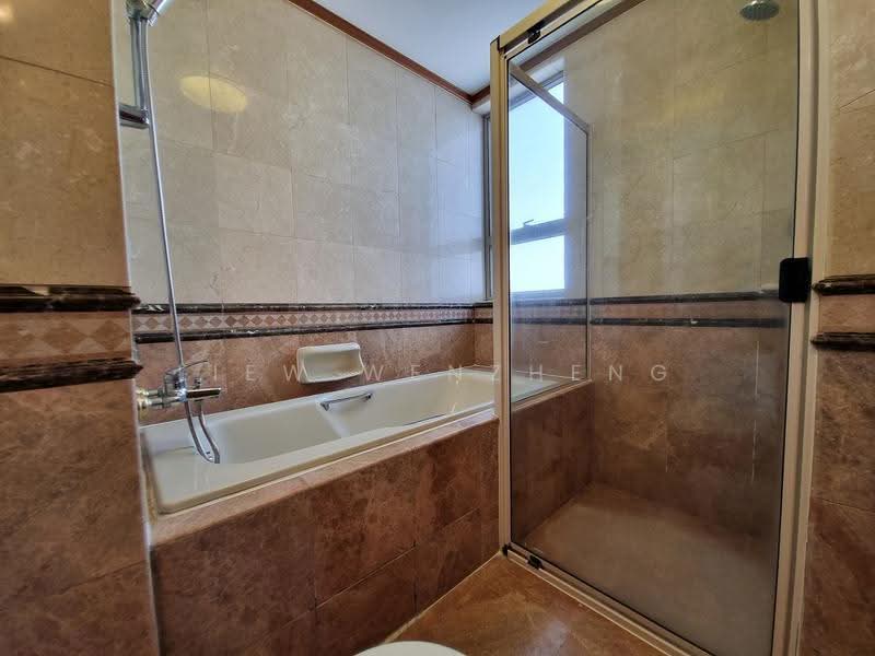 The Bayshore, 34 Bayshore Road, Bedok / Upper East Coast, 4 Bedrooms, 1,432 sqft, Condominium For Sale, by Liew Wenzheng, 500247744 - PropertyGuru.com.sg