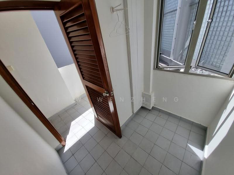 The Bayshore, 34 Bayshore Road, Bedok / Upper East Coast, 4 Bedrooms, 1,432 sqft, Condominium For Sale, by Liew Wenzheng, 500247744 - PropertyGuru.com.sg