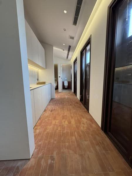 Newly Renovated Shophouse in Jalan Besar Vicinity, Jalan Besar / Upper Weld Rd / Dickson Rd, Farrer Park / Serangoon Rd, 6,448 sqft, Office For Rent, by Tommy Teo, 500247755 - Corridor - CommercialGuru.com.sg