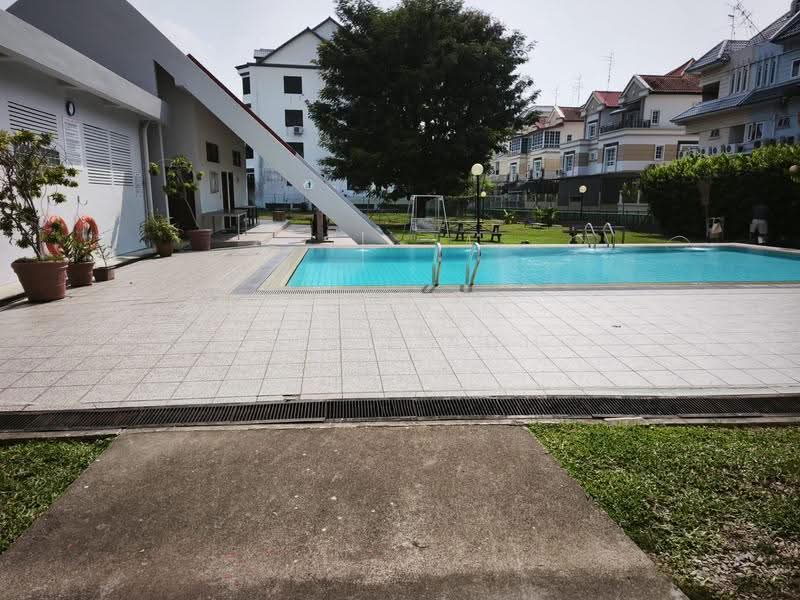 Tanah Merah Mansion, 137 Tanah Merah Kechil Road, Bedok / Upper East Coast, 2 Bedrooms, 905 sqft, Condominium For Sale, by Susan Koh, 500247757 - Exterior - PropertyGuru.com.sg