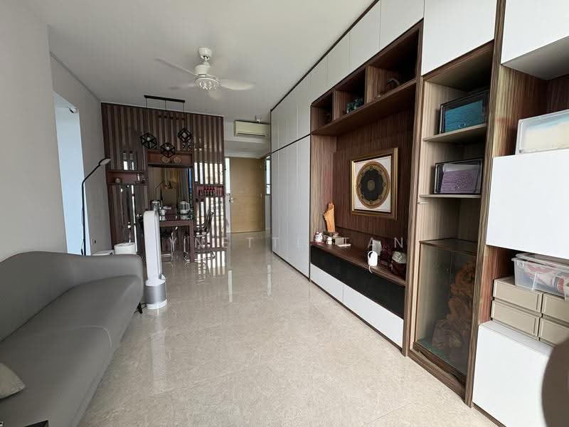 The Santorini, 29 Tampines Street 86, Pasir Ris / Tampines, 3 Bedrooms, 1,152 sqft, Condominium For Sale, by Lynette Tan, 500247759 - Living Room - PropertyGuru.com.sg