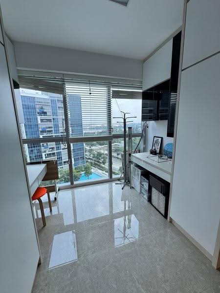 The Santorini, 29 Tampines Street 86, Pasir Ris / Tampines, 3 Bedrooms, 1,152 sqft, Condominium For Sale, by Lynette Tan, 500247759 - Secondary Suite - PropertyGuru.com.sg