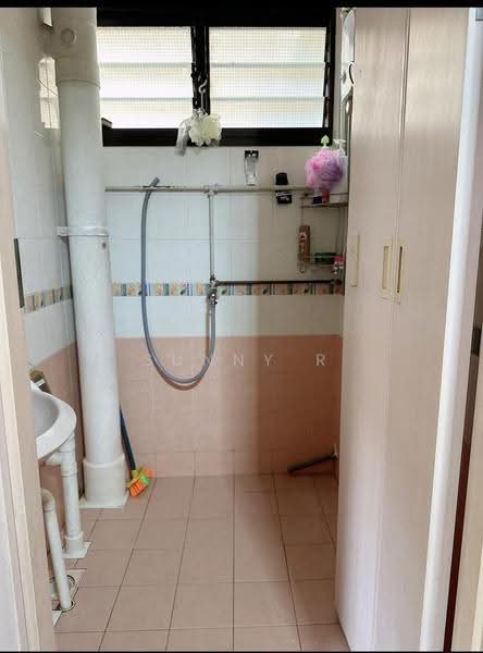 29 Kelantan Road, 29 Kelantan Road, Farrer Park / Serangoon Rd, 2 Bedrooms, 796 sqft, HDB Flat For Sale, by Sunny R, 500247762 - Bathroom - PropertyGuru.com.sg