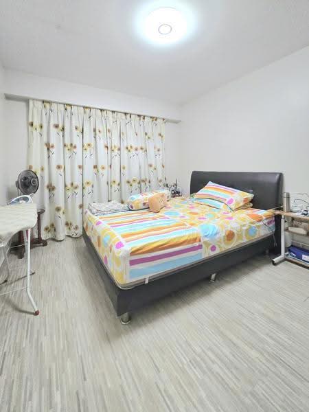 605D Tampines Street 61, 605D Tampines Street 61, Pasir Ris / Tampines, Room Rental, 120 sqft, HDB Flat For Rent, by Shawn Loh, 500247770 - Bedroom - PropertyGuru.com.sg