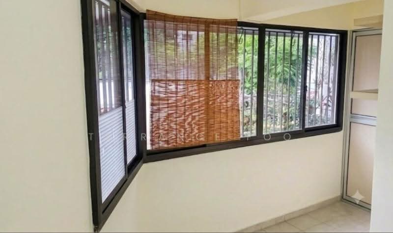 106 Bukit Batok Central, 106 Bukit Batok Central, Dairy Farm / Bukit Panjang / Choa Chu Kang, Room Rental, 100 sqft, HDB Flat For Rent, by Terrance Foo, 500247791 - Yard - PropertyGuru.com.sg
