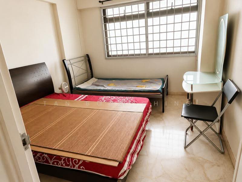 329 Sembawang Close, 329 Sembawang Close, Sembawang / Yishun, Room Rental, 100 sqft, HDB Flat For Rent, by Tan Boon Ching, 500247792 - Bedroom - PropertyGuru.com.sg