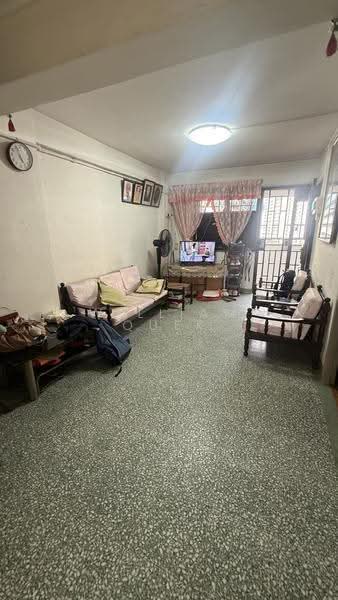 36 Chai Chee Avenue, 36 Chai Chee Avenue, Bedok / Upper East Coast, 2 Bedrooms, 699 sqft, HDB Flat For Sale, by William Quek, 500247819 - Living Room - PropertyGuru.com.sg