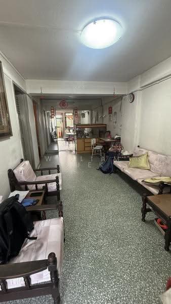 36 Chai Chee Avenue, 36 Chai Chee Avenue, Bedok / Upper East Coast, 2 Bedrooms, 699 sqft, HDB Flat For Sale, by William Quek, 500247819 - Living Room - PropertyGuru.com.sg