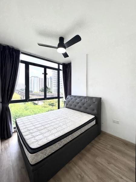 La Fiesta, 60 Sengkang Square, Hougang / Punggol / Sengkang, 2 Bedrooms, 732 sqft, Condominium For Sale, by Carol Chen, 500247823 - PropertyGuru.com.sg