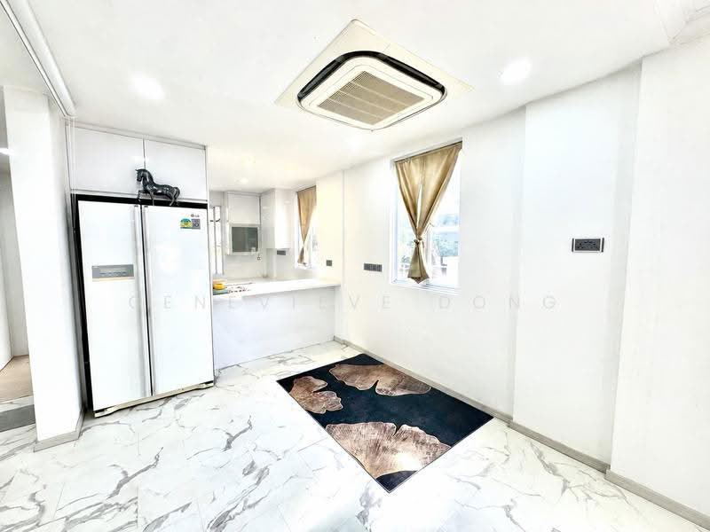 Tivoli Gardens, Tai Keng Gardens, Hougang / Punggol / Sengkang, 5 Bedrooms, 3,551 sqft, Corner Terrace For Sale, by Genevieve Dong, 500247835 - Kitchen - PropertyGuru.com.sg