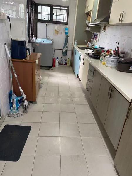 624 Jurong West Street 61, 624 Jurong West Street 61, Boon Lay / Jurong / Tuas, 3 Bedrooms, 1,184 sqft, HDB Flat For Rent, by Angela Khoo, 500247844 - Kitchen - PropertyGuru.com.sg