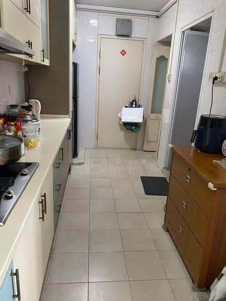 624 Jurong West Street 61, 624 Jurong West Street 61, Boon Lay / Jurong / Tuas, 3 Bedrooms, 1,184 sqft, HDB Flat For Rent, by Angela Khoo, 500247844 - Kitchen - PropertyGuru.com.sg