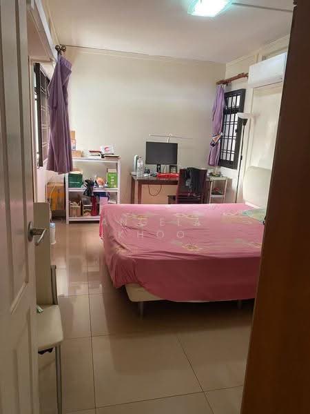 624 Jurong West Street 61, 624 Jurong West Street 61, Boon Lay / Jurong / Tuas, 3 Bedrooms, 1,184 sqft, HDB Flat For Rent, by Angela Khoo, 500247844 - Bedroom - PropertyGuru.com.sg