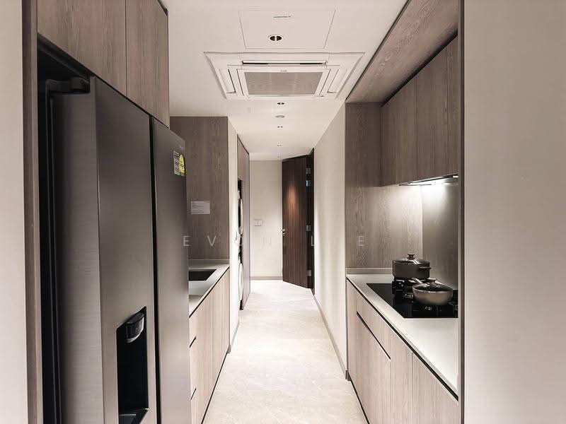Close to $500,000 in Discount!, East Coast / Marine Parade, 5 Bedrooms, 1,905 sqft, Condominium For Sale, by Evon Lee, 500247855 - Kitchen - PropertyGuru.com.sg