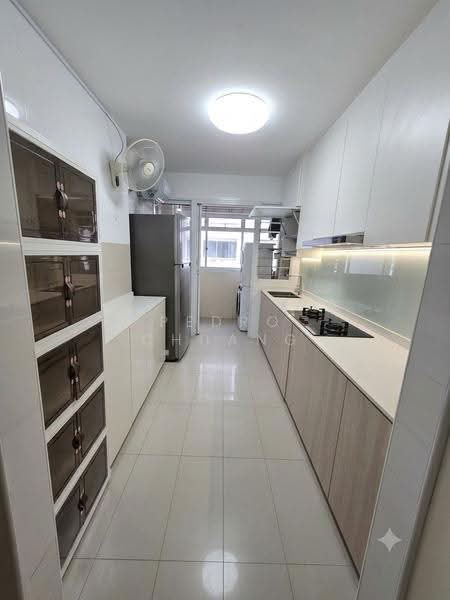 451B Bukit Batok West Avenue 6, 451B Bukit Batok West Avenue 6, Dairy Farm / Bukit Panjang / Choa Chu Kang, 3 Bedrooms, 1,216 sqft, HDB Flat For Sale, by Pedro Chuang, 500247864 - Kitchen - PropertyGuru.com.sg