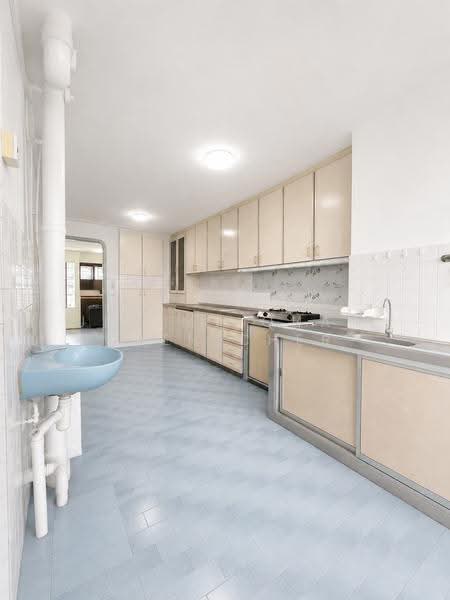 422 Ang Mo Kio Avenue 3, 422 Ang Mo Kio Avenue 3, Ang Mo Kio / Bishan / Thomson, 3 Bedrooms, 786 sqft, HDB Flat For Sale, by Jeremy Quah Chen Cher, 500247865 - Kitchen - PropertyGuru.com.sg