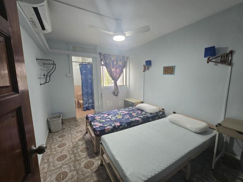 319 Clementi Avenue 4, 319 Clementi Avenue 4, Buona Vista / West Coast / Clementi New Town, Room Rental, 110 sqft, HDB Flat For Rent, by Jude L., 500247875 - Bedroom - PropertyGuru.com.sg