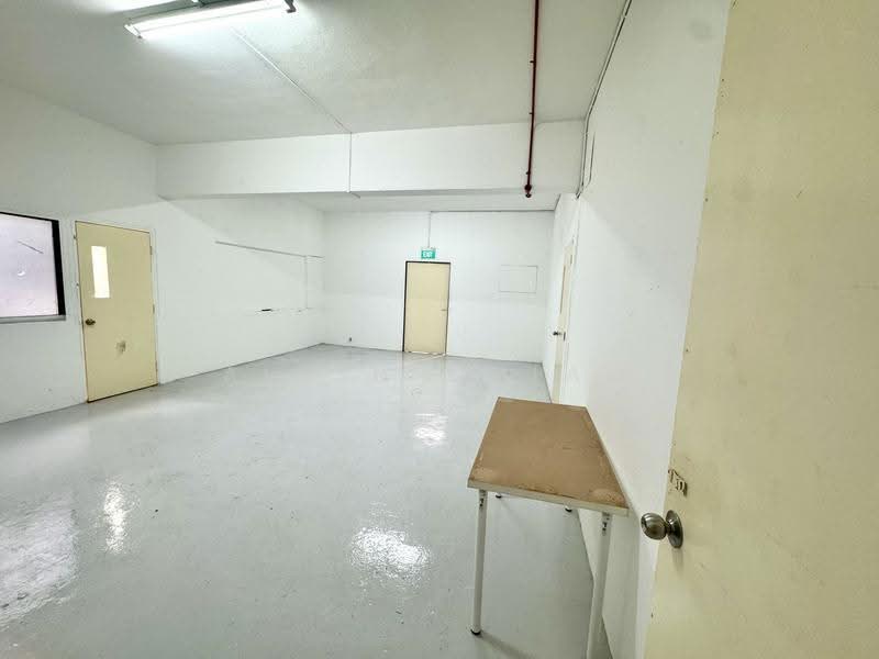 Irving road, Irving road, Macpherson / Potong Pasir, 800 sqft, Light Industrial (B1) For Rent, by Alvin Chiam, 500247878 - Interior - CommercialGuru.com.sg