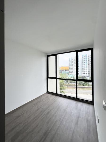 Norwood Grand, Admiralty / Woodlands, 2 Bedrooms, 624 sqft, Condominium For Rent, by Thong Seck Tan, 500247880 - Master Bedroom - PropertyGuru.com.sg