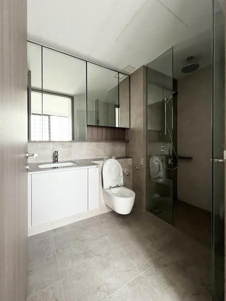 Norwood Grand, Admiralty / Woodlands, 2 Bedrooms, 624 sqft, Condominium For Rent, by Thong Seck Tan, 500247880 - Master Bathroom - PropertyGuru.com.sg
