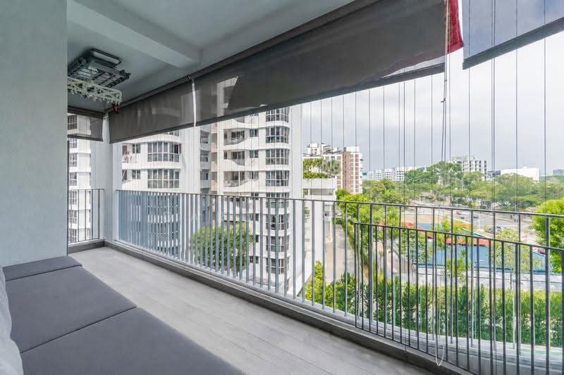 Arc at Tampines, 5 Tampines Avenue 8, Pasir Ris / Tampines, 3 Bedrooms, 990 sqft, Condominium For Sale, by Daron Ang, 500247882 - Balcony - PropertyGuru.com.sg