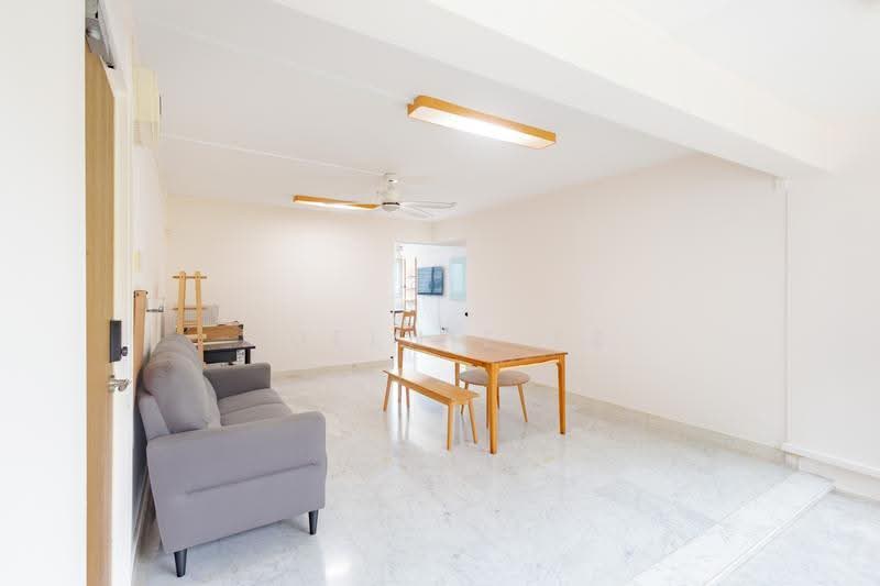 101 Ang Mo Kio Avenue 3, 101 Ang Mo Kio Avenue 3, Ang Mo Kio / Bishan / Thomson, 3 Bedrooms, 1,259 sqft, HDB Flat For Sale, by Queenie Ke, 500247883 - Living Room - PropertyGuru.com.sg