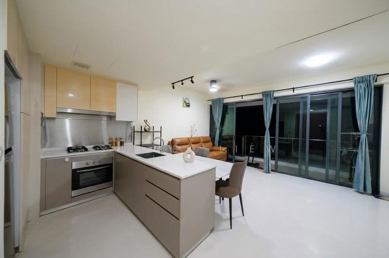 Hedges Park Condominium, 89 Flora Drive, Changi Airport / Changi Village, 2 Bedrooms, 797 sqft, Condominium For Sale, by Shanel Liew, 500247884 - Kitchen - PropertyGuru.com.sg