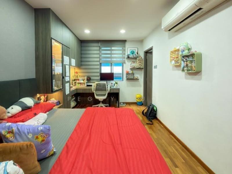 š ļøRENOVATEDš ļø 999 Yr Semi-D with HUGE GARDEN@Seletar Cres, D28ā
Eminence Landedā
, Seletar Cres/Seletar Rd/Ang Mo Kio Ave/Jalan Jarak/Yio Chu Kang Rd, Seletar / Yio Chu Kang, 5 Bedrooms, 5,000 sqft, Semi-Detached House For Sale, by Peggy Guo, 500247887 - PropertyGuru.com.sg