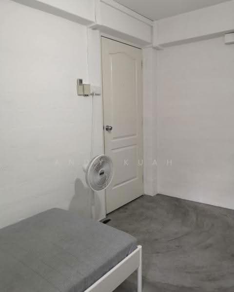 2 Hougang Avenue 3, 2 Hougang Avenue 3, Hougang / Punggol / Sengkang, Room Rental, 160 sqft, HDB Flat For Rent, by Andy Kuah, 500247888 - Bedroom - PropertyGuru.com.sg
