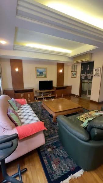upper changi road north, Changi Airport / Changi Village, 5 Bedrooms, 2,800 sqft, Terraced House For Sale, by PRISCILLA LEONG LIYI, 500247889 - common room - PropertyGuru.com.sg