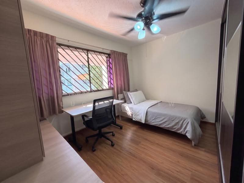 317 Serangoon Avenue 2, 317 Serangoon Avenue 2, Hougang / Punggol / Sengkang, Room Rental, 120 sqft, HDB Flat For Rent, by Lucas Chiew, 500247930 - Bedroom - PropertyGuru.com.sg