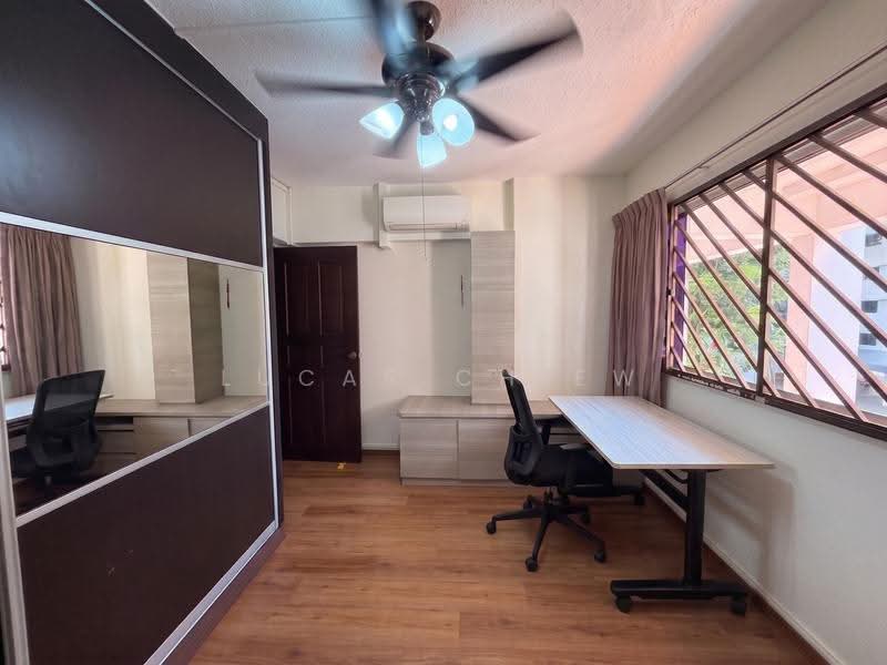317 Serangoon Avenue 2, 317 Serangoon Avenue 2, Hougang / Punggol / Sengkang, Room Rental, 120 sqft, HDB Flat For Rent, by Lucas Chiew, 500247930 - Study - PropertyGuru.com.sg