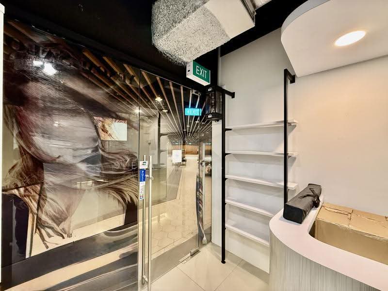 Beauty/Hair Salon @ Raffles Place/Telok Ayer Vicinity | Great Catchment, Footfall, Boat Quay / Raffles Place / Marina, 495 sqft, Other Retail For Rent, by Sean Pang, 500247940 - Entrance - CommercialGuru.com.sg