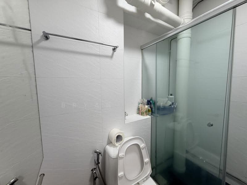 288D Bukit Batok Street 25, 288D Bukit Batok Street 25, Dairy Farm / Bukit Panjang / Choa Chu Kang, 3 Bedrooms, 990 sqft, HDB Flat For Sale, by Bryan Chiew, 500247954 - Bathroom - PropertyGuru.com.sg