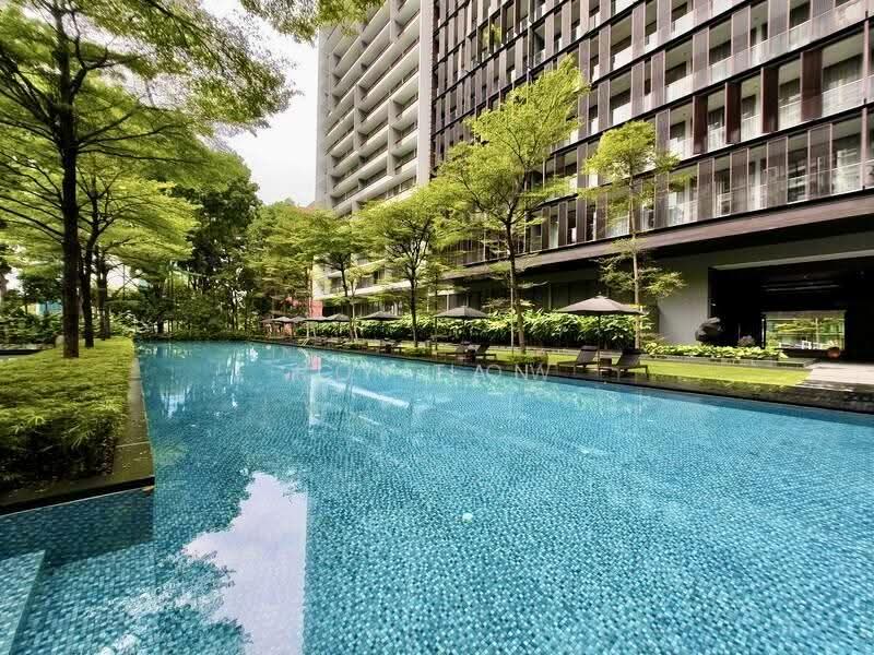 Hilltops, 101 Cairnhill Circle, Orchard / River Valley, 3 Bedrooms, 1,711 sqft, Condominium For Sale, by Roy Low, 500247958 - Exterior - PropertyGuru.com.sg