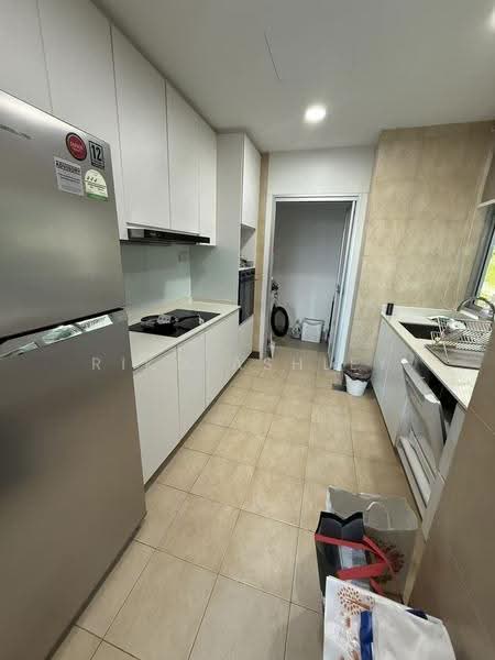 The Tessarina, 24 Wilby Road, Tanglin / Holland / Bukit Timah, Room Rental, 100 sqft, Condominium For Rent, by Riko Ashley, 500247962 - Kitchen - PropertyGuru.com.sg
