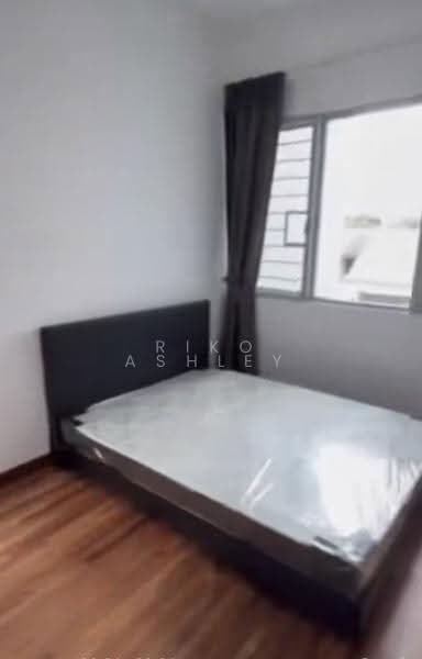 The Tessarina, 24 Wilby Road, Tanglin / Holland / Bukit Timah, Room Rental, 100 sqft, Condominium For Rent, by Riko Ashley, 500247962 - Bedroom - PropertyGuru.com.sg