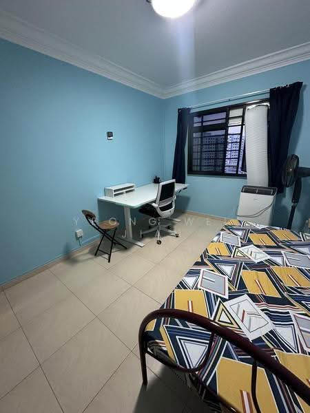 204B Compassvale Drive, 204B Compassvale Drive, Hougang / Punggol / Sengkang, Room Rental, 120 sqft, HDB Flat For Rent, by Yeong Wei Jian, 500247967 - Bedroom - PropertyGuru.com.sg