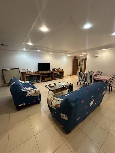 204B Compassvale Drive, 204B Compassvale Drive, Hougang / Punggol / Sengkang, Room Rental, 120 sqft, HDB Flat For Rent, by Yeong Wei Jian, 500247967 - Living Room - PropertyGuru.com.sg